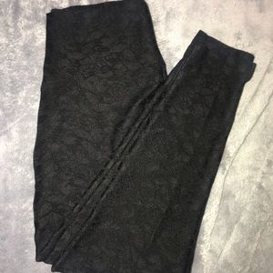 Black Lace Crop Leggings